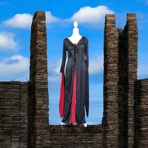 Halloween Vampiress Costume Blood Red & Black LARP Cosplay Goth Lace Up Theater